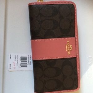 Coach wallet